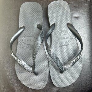 Men’s Havaianas Black Flip Flops Sz 10-11 M Classic